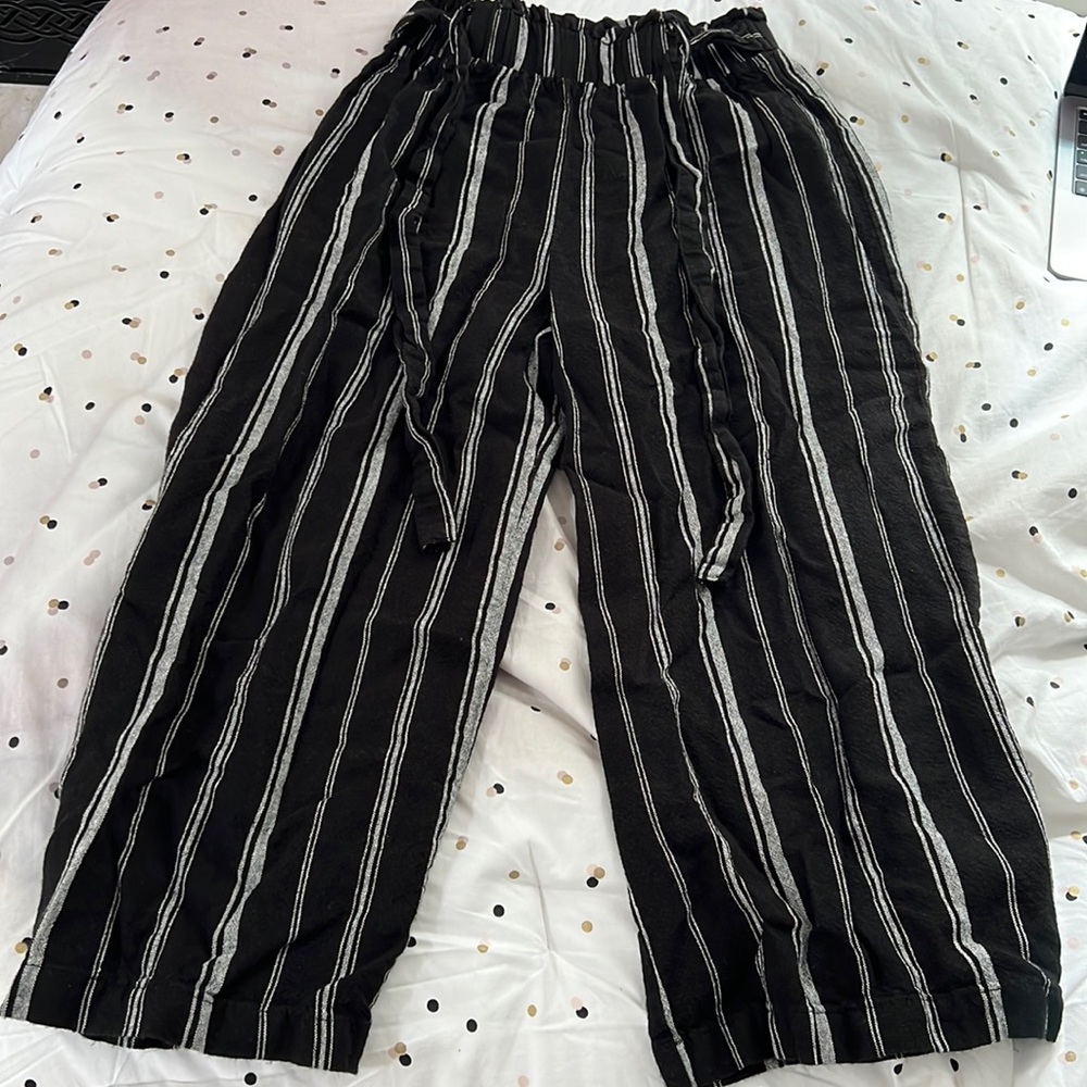 Cropped pants loose fit